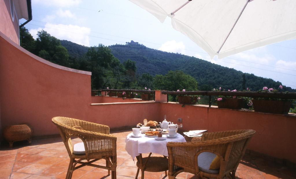 Agriturismo La Vecchia Quercia San Cipriano Picentino Eksteriør bilde
