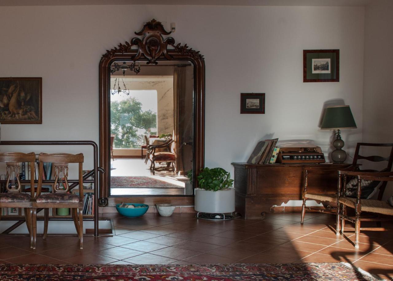 Agriturismo La Vecchia Quercia San Cipriano Picentino Eksteriør bilde